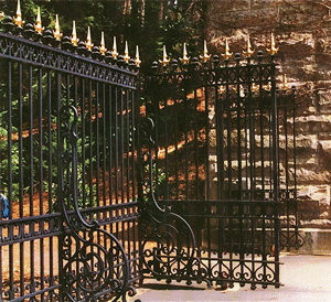 Biltmore-Estate-Gate
