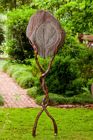 Petroglyph-Sculpture